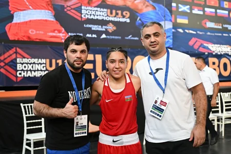 Два азербайджанских боксера вышли в 1/4 финала чемпионата Европы в Сербии