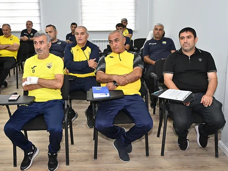 AFFA Turan Tovuz və Kəpəz akademiyalarında təlimlər keçirib