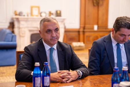 Azərbaycan Prezidentinin xüsusi nümayəndəsi Rumıniya Parlamentində görüşlər keçirib