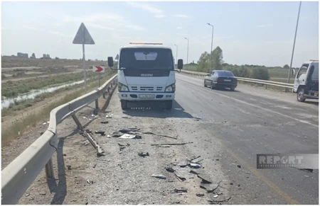 Sabirabadda iki avtomobil toqquşub, 4 nəfər xəsarət alıb