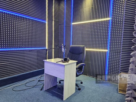 Azerbaijani journalists visit media content preparation center in Uzbekistan