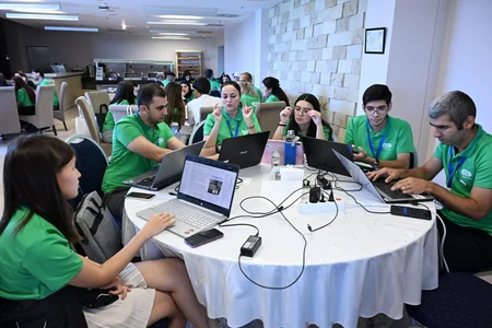 Azərsun Holdinqin sponsorluğu ilə Vikipediyanın 25 illik yubileyinə həsr olunan Viki Mingəçeviri sevir beynəlxalq düşərgəsi başa çatıb