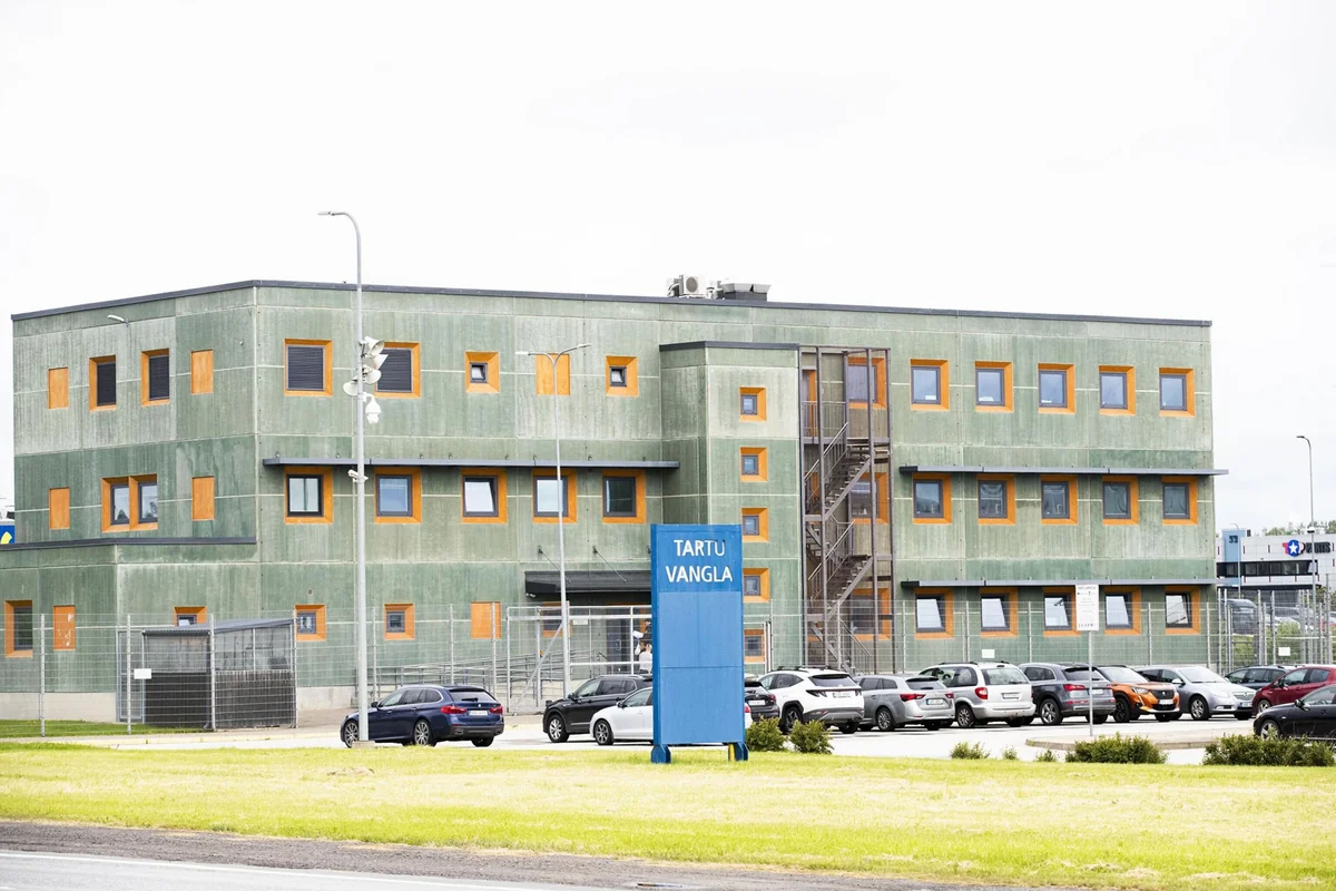 Swedish prisoners flown to Estonia to serve sentences in leased prison