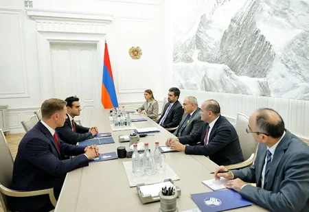 Pashinyan, US congressman discuss TRIPP project