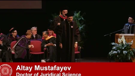 Altay Mustafayev ABŞ-də hüquq doktoru almış ilk azərbaycanlı olub