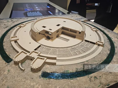 Azerbaijani journalists visit Islamic Civilization Center in Tashkent
