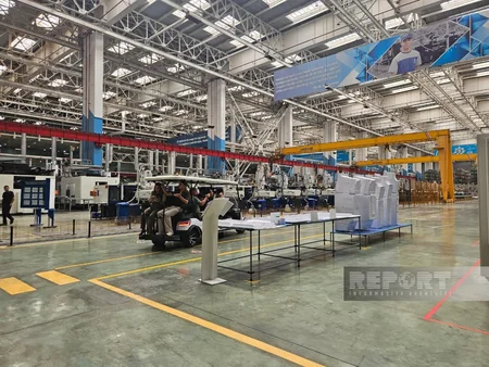 Azerbaijani journalists visit TECHNOPARK production complex in Tashkent