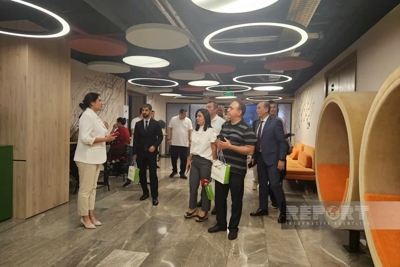 Azerbaijani journalists get acquainted with IT industry of Uzbekistan