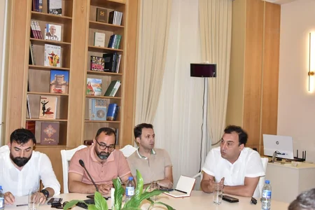 Mədəniyyət Nazirliyi yazar və naşirlərlə görüş təşkil edib