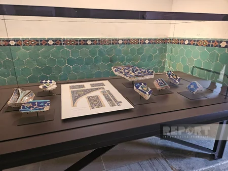 Azerbaijani journalists visit Amir Timur Mausoleum in Samarkand