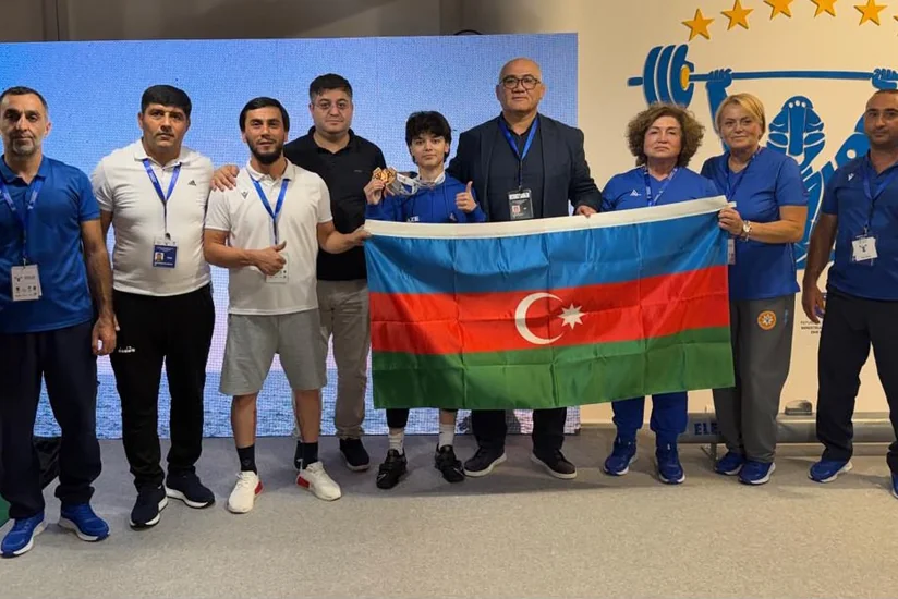 Azərbaycan ağırlıqqaldıranı Nuray Əbilova Avropa birinciliyində iki medal qazanıb
