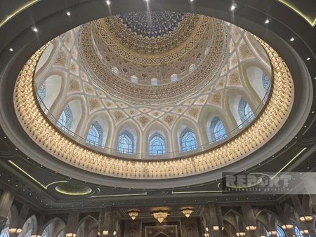 Azerbaijani journalists visit Imam Bukhari Mausoleum in Samarkand