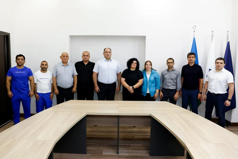 Avropa çempionatında medal qazanan paracüdoçularla görüş keçirilib