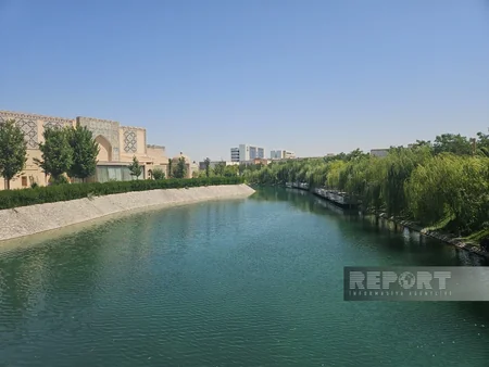 Azerbaijani journalists visit Silk Road Samarkand