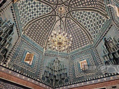 Azerbaijani journalists visit Shah-i-Zinda complex in Samarkand