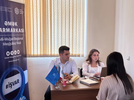 İmişlidə 30-a yaxın vakansiya üzrə əmək yarmarkası keçirilib
