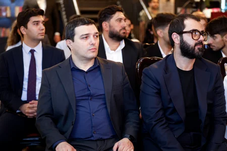 Milli Paralimpiya Komitəsinin 30 illik yubileyinə həsr olunmuş poçt markası təqdim edilib