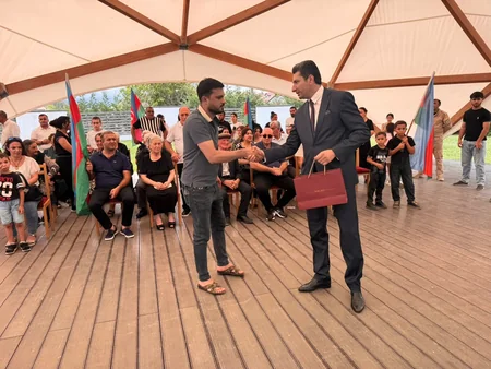 Növbəti köç karvanları Xankəndi, Xocalı və Ağdərəyə çatıb, açarlar təqdim edilib - YENİLƏNİB-2