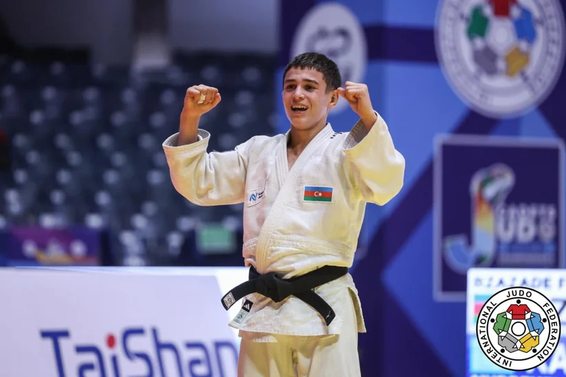 Azerbaijani judoka Farid Rzazade wins world cadet title