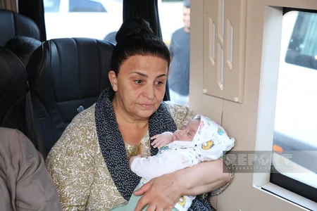 Növbəti köç karvanları Xankəndi, Xocalı və Ağdərəyə çatıb, açarlar təqdim edilib - YENİLƏNİB-2
