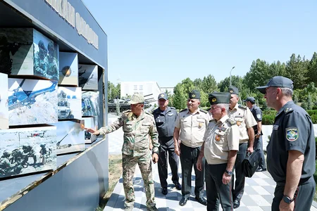 Azerbaijani, Uzbek Defense Ministries hold working meeting on ideological work and psychological service