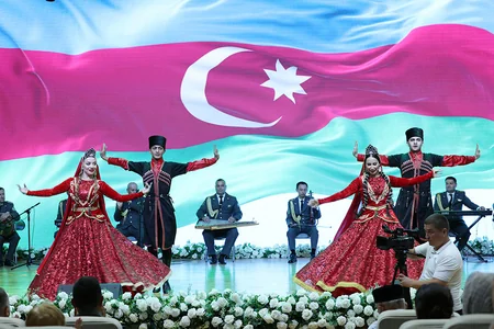 Azerbaijani, Uzbek Defense Ministries hold working meeting on ideological work and psychological service