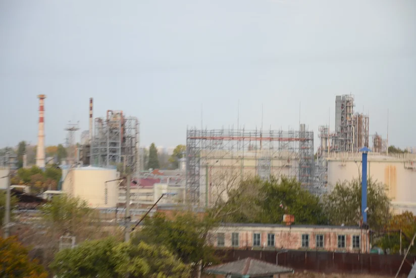 Ukrayna qüvvələri Krasnodarda yanacaq-sürtkü materialları rezervuarlarını vurub