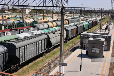 Train carrying Russian wheat, propane for Armenia departs from Bilajari station