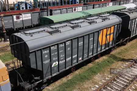Train carrying Russian wheat, propane for Armenia departs from Bilajari station