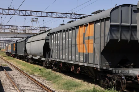 Train carrying Russian wheat, propane for Armenia departs from Bilajari station