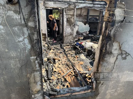 В Сумгайыте загорелся дом, есть пострадавший