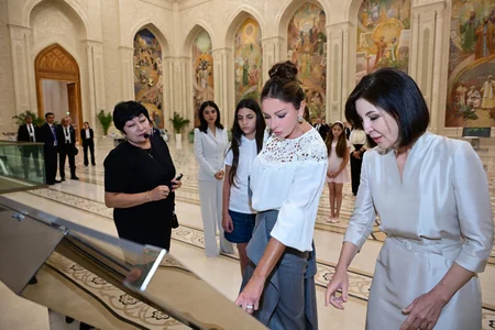 First Lady of Azerbaijan visited Islamic Civilization Center in Tashkent