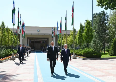 Daşkənddə Prezident İlham Əliyevin rəsmi qarşılanma mərasimi olub - YENİLƏNİB