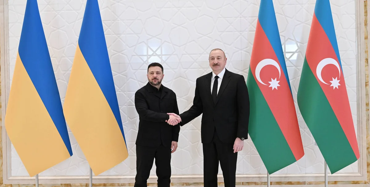 İlham Əliyev Volodimir Zelenskini Ukraynanın müstəqilliyinin 35 illiyi münasibətilə təbrik edib