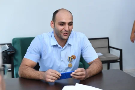 Şuşa şəhərində keçmiş məcburi köçkünlərin müraciətləri dinlənilib