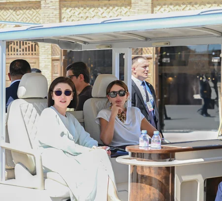 Presidents and First Ladies of Azerbaijan and Uzbekistan visit Poi-Kalyan Complex in Bukhara