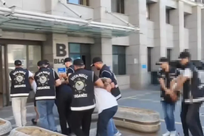 İstanbulda iki cinayətkar dəstəyə qarşı əməliyyat keçirilib, bir neçə nəfər saxlanılıb
