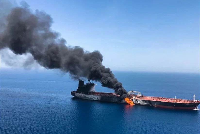 UKMTO: Səudiyyə Ərəbistanı sahillərində tanker vurulub