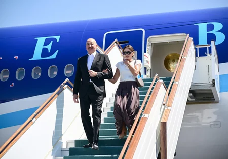 President Ilham Aliyev and First Lady Mehriban Aliyeva arrive in Bukhara