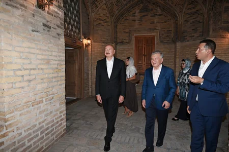 Presidents and First Ladies of Azerbaijan and Uzbekistan visit Poi-Kalyan Complex in Bukhara