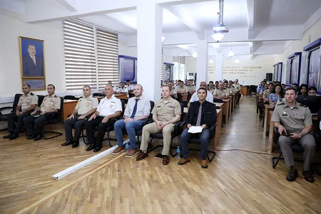 Amerikalı təlimatçılar Azərbaycanın Milli Müdafiə Universitetində məşğələlər keçəcək