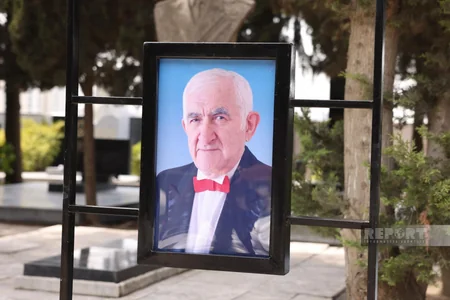 Xalq artisti Tofiq Bakıxanov dəfn olunub - YENİLƏNİB-2