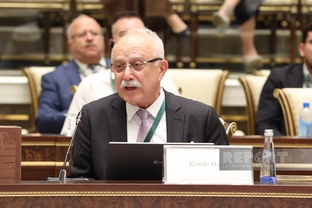 Daşkənddə İslam irsinin təbliği üçün yeni media yanaşmaları müzakirə edilib