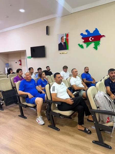 Valentin Buliçev Bakıda məşqçilərlə növbəti görüş keçirib
