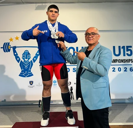 Azərbaycan ağırlıqqaldıranı Fəxrəddin Allahverdiyev Avropa birinciliyində 3 gümüş medal qazanıb