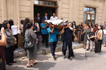 Xalq artisti Tofiq Bakıxanov dəfn olunub - YENİLƏNİB-2