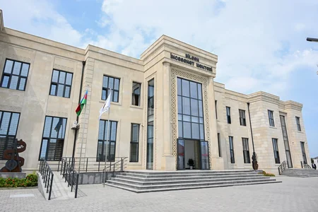 Mehriban Əliyeva Bilgəh incəsənət məktəbinin açılışında iştirak edib