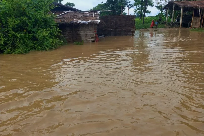 Nepal floods kill nine, more than 400 reported missing