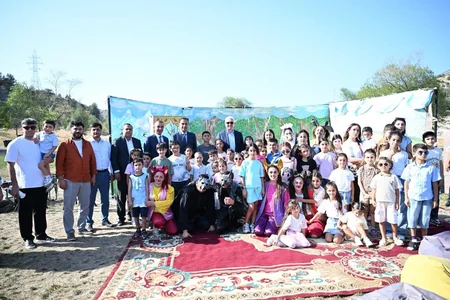 Laçında Şəngülüm, Şüngülüm, Məngülüm nağıl-tamaşası nümayiş olunub
