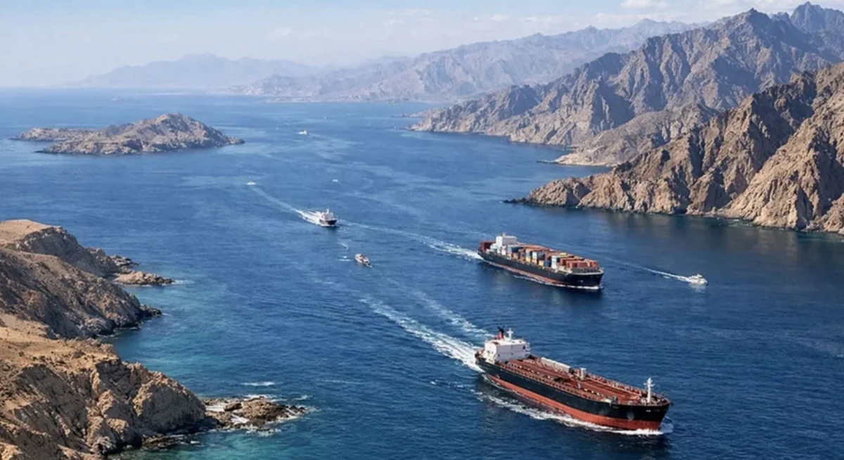 Gulf ship traffic via Strait of Hormuz hovers below 10-day average